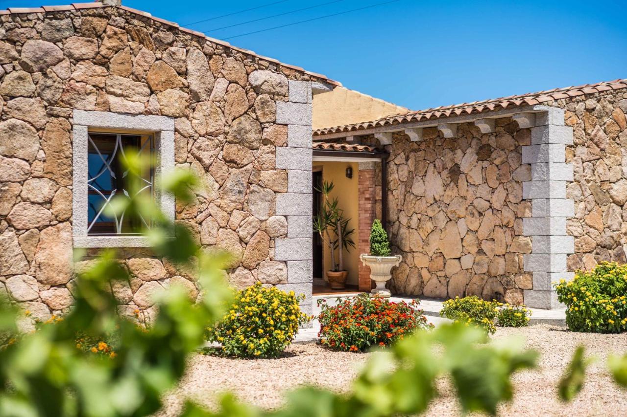 Locanda In Vigna Arzachena Ngoại thất bức ảnh